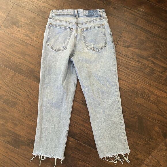Abercrombie & Fitch Curve Love The 90s Straight Ultra High Rise Jean Size 28/6S - Picture 6 of 8